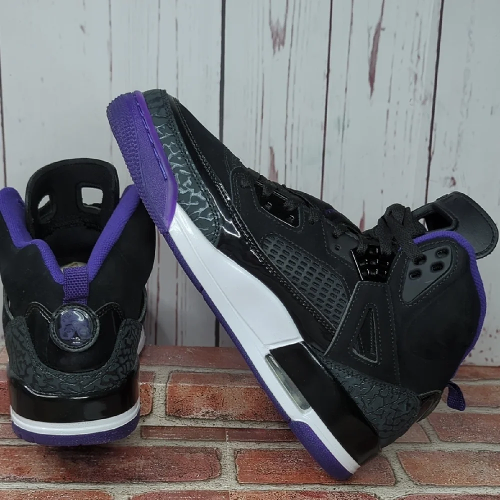 Jordan Spizike Black Court Purple Anthracite White‎ Men's Size 9 Like New Clean